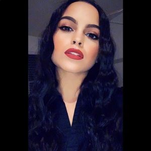 Meet your Posher, Christen